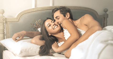 Man&Woman-happy-in-bed
